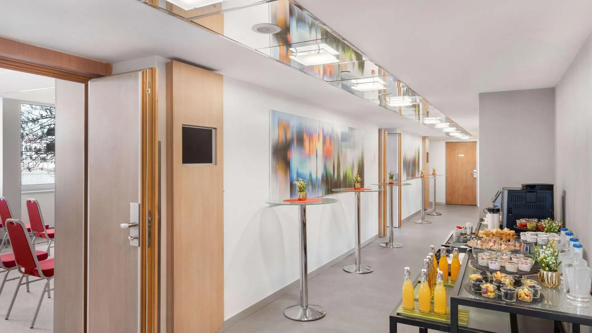 **** Hotel Novotel Budapest Danube Ungarn