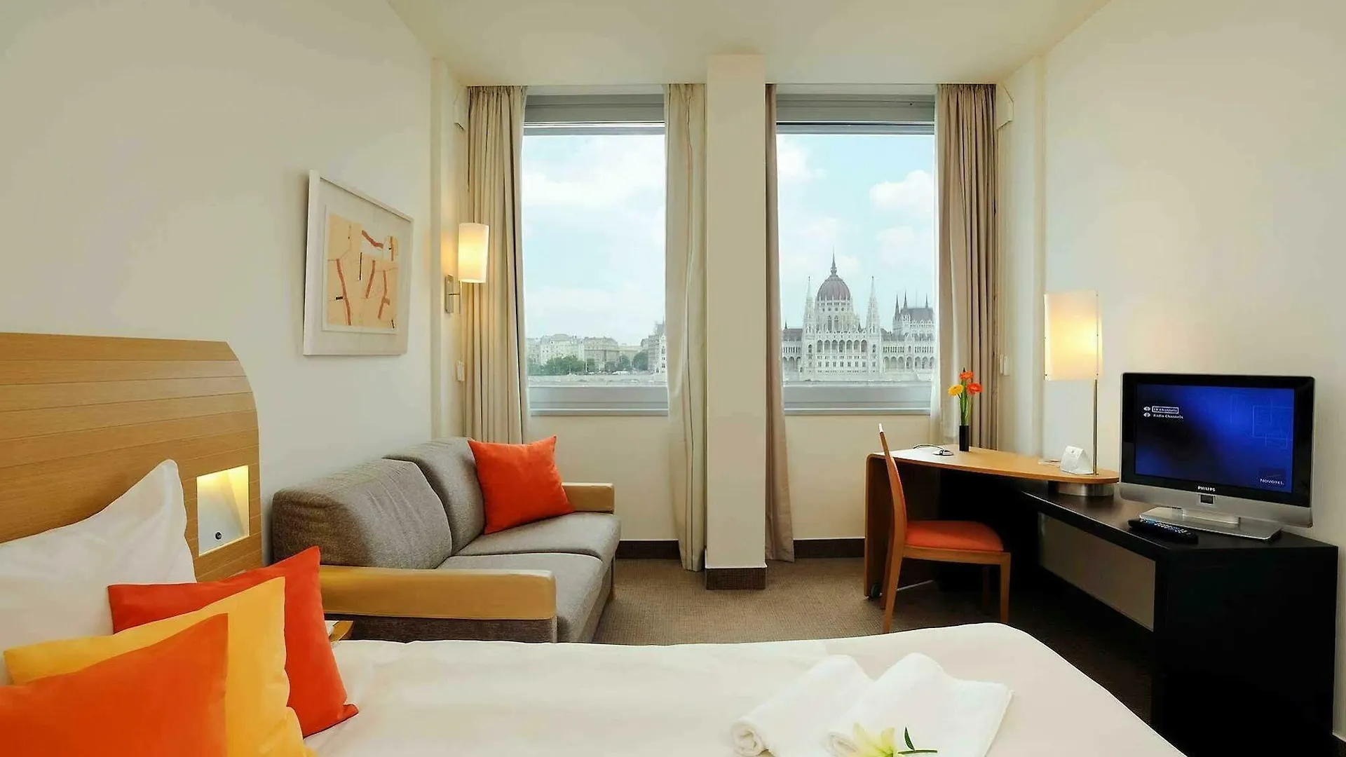 Novotel Budapest Danube Hotel